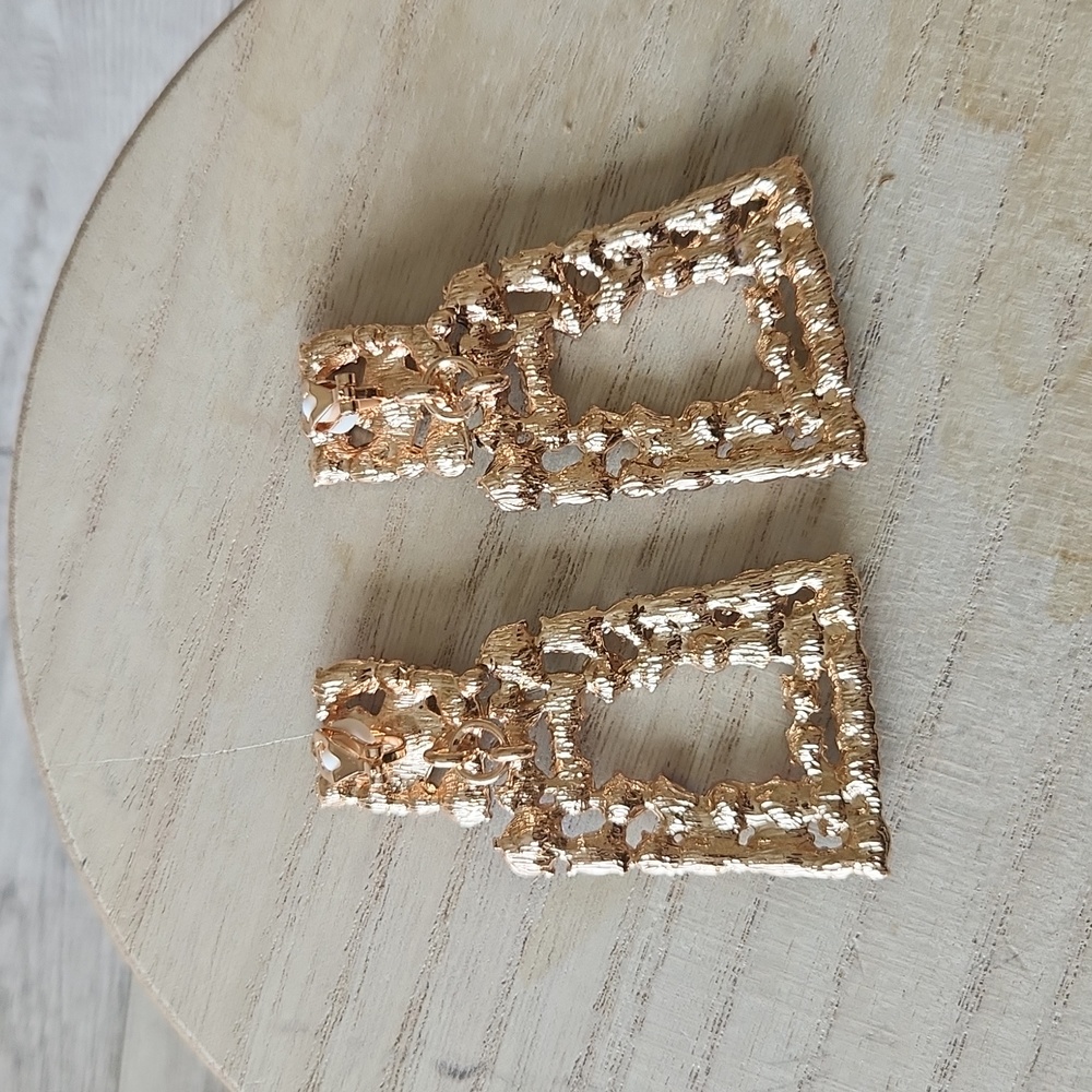 💎Chunky Gemstones 💎 Clip On Earrings - Picture 3 of 3